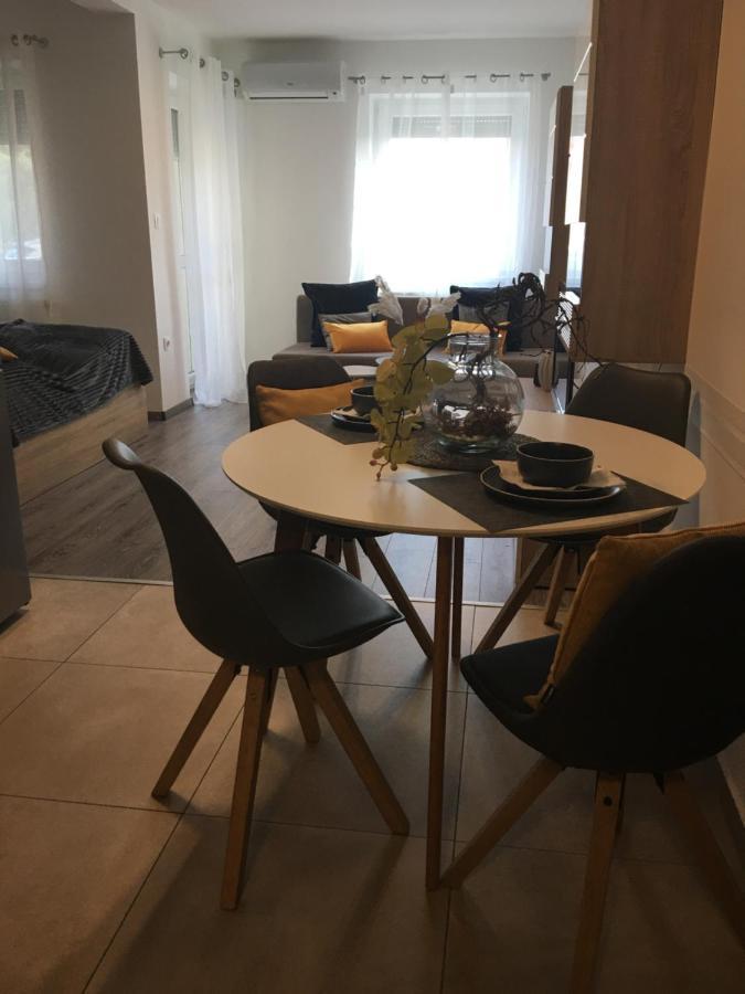 Home Apartment Sopron Extérieur photo